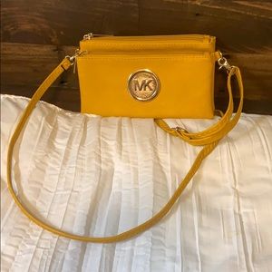 Small Michel Kors crossbody bag